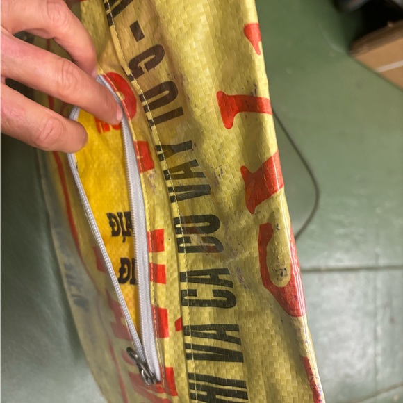 Unique recycled crossbody bag by Angkor Recyled Handmade in Cambodia New unused! - Picture 5 of 9